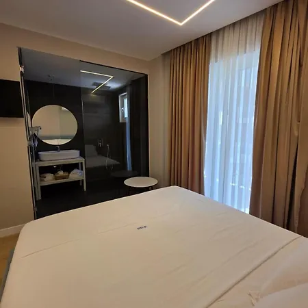 Hotel Orik & Radhimë